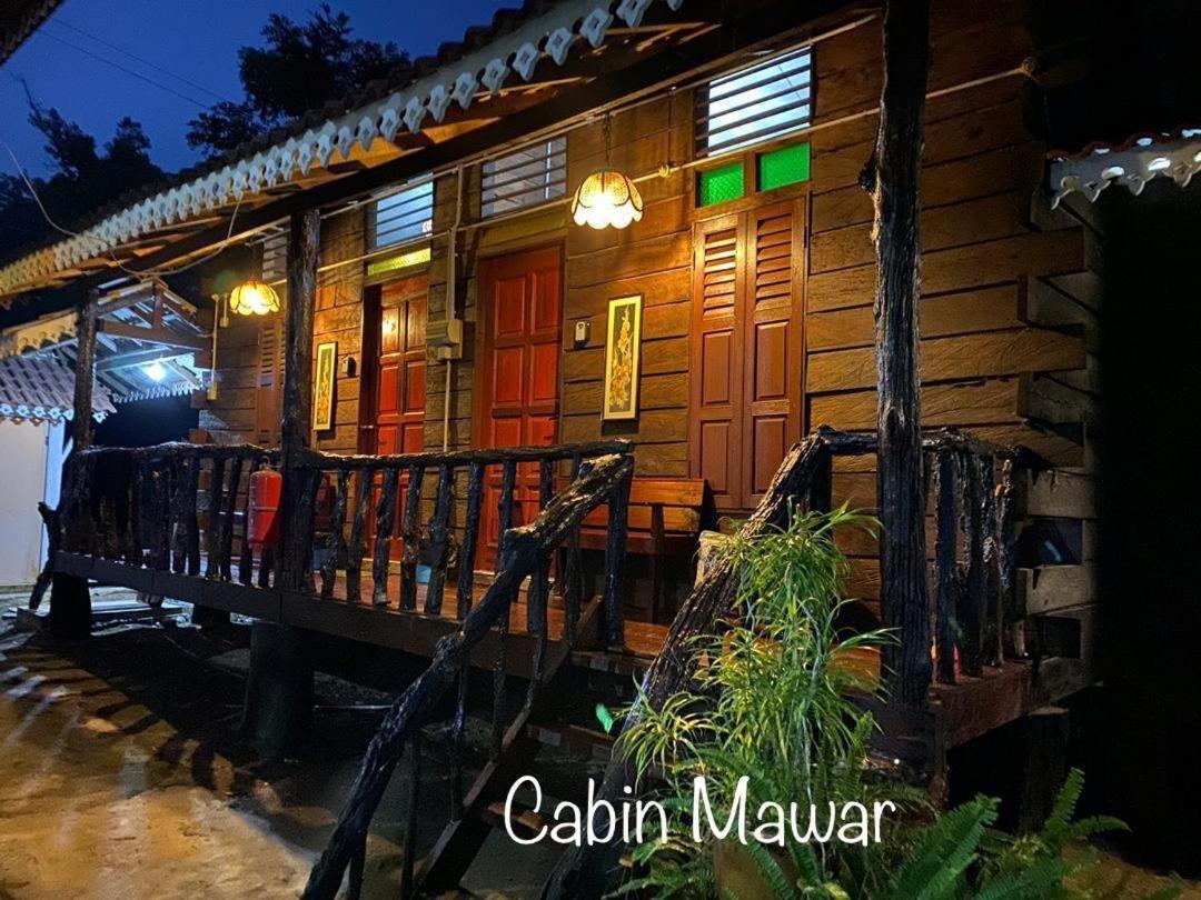 Rustic Chalet - Dahlia N Mawar At Sedim Vista Kulim Exterior photo